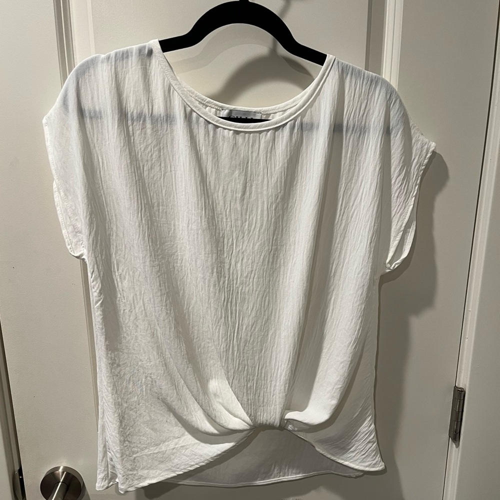 Gilli White Short Sleeve Women's Top | Size Medium |